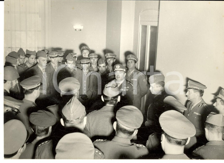 1961 BERGAMO Divisione LEGNANO - Generale Comandante tiene un discorso *Foto