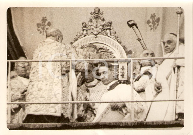 1939 ROMA Imposizione del triregno sul capo di PIO XII