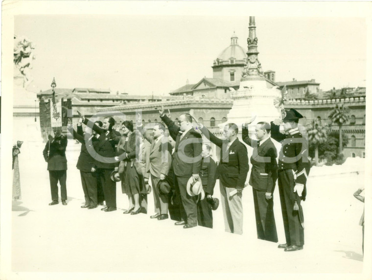 1931 ROMA Médailles Militaires francesi rendono omaggio al MILITE IGNOTO *Foto