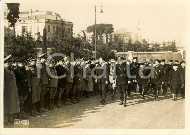 1939 ROMA Giuseppe BOTTAI con dirigenti scuole FOGGIA a Mostra bonifiche *Foto