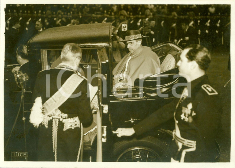1939 ROMA Governatore Giangiacomo BORGHESE saluta PIO XII *Fotografia