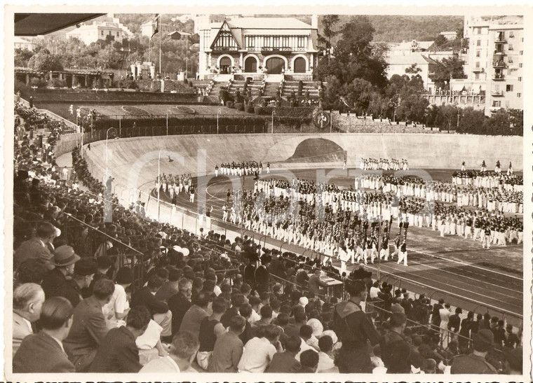 1935 GENOVA Sfilata atleti GUARDIA DI FINANZA alle finali di campionati *Foto