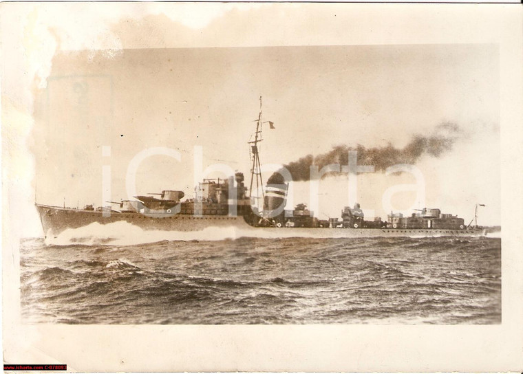 1939 WWII Malta, HMS Jersey, destroyer torpedoed? FALSE