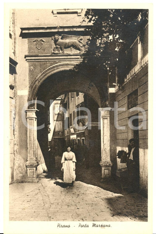 1938 PIRANO PIRAN (SLOVENIA) Porta MARZANA *Cartolina postale ANIMATA FP NV