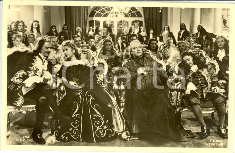 1940 CINEMA La prima donna che passa - scena del film ITALCINE *Cartolina FP NV