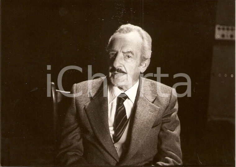 1980 circa TEATRO Ritratto di Nino TARANTO durante spettacolo *Fotografia