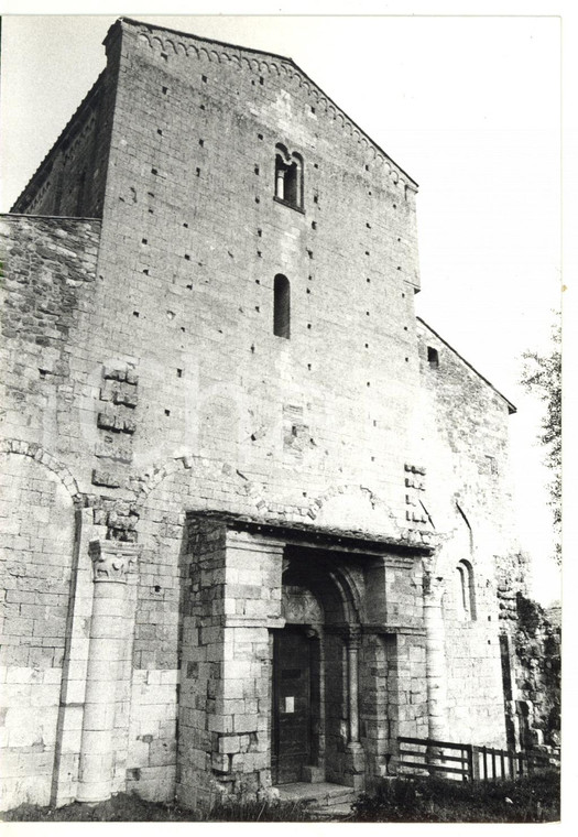 1980 MONTALCINO - CASTELNUOVO DELL'ABATE Facciata dell'abbazia di Sant'Antimo