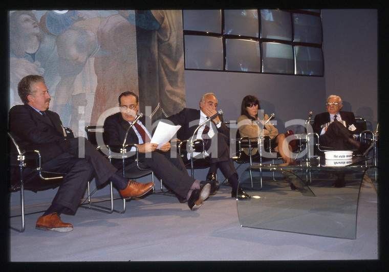 35mm vintage slide* 1989 BARI CONFINDUSTRIA "Mezzogiorno formazione sviluppo" 6