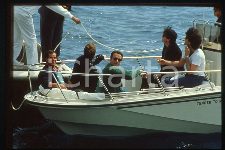 35mm vintage slide* 1991 CANNES - Arnold SCHWARZENEGGER paparazzato in barca 10