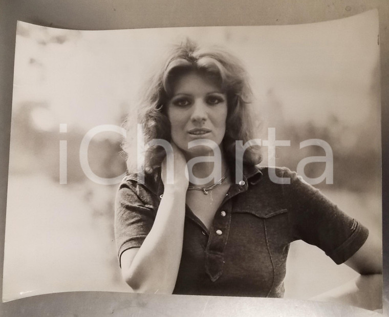 1970 ca COSTUME ITALIA Ritratto della cantante Iva ZANICCHI  *Foto 40x30 cm