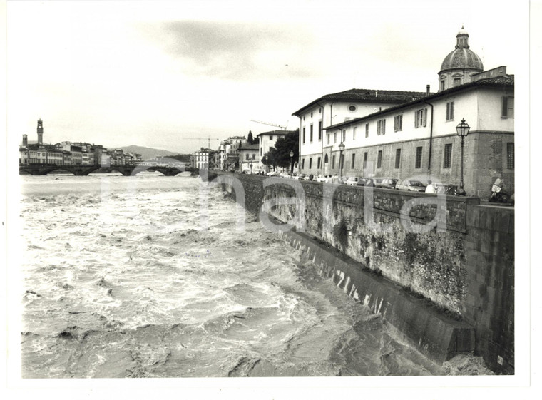 1990 ca FIRENZE Ponte alla Carraia - Arno in piena - Foto 24x18 cm