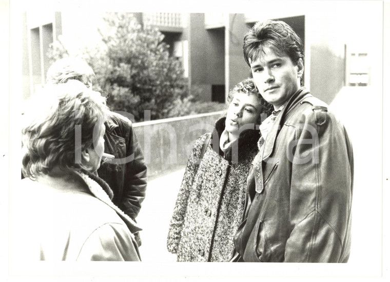 1990 ca COSTUME Annie GIRARDOT - Giulia SALVATORI con il fidanzato - Fotografia