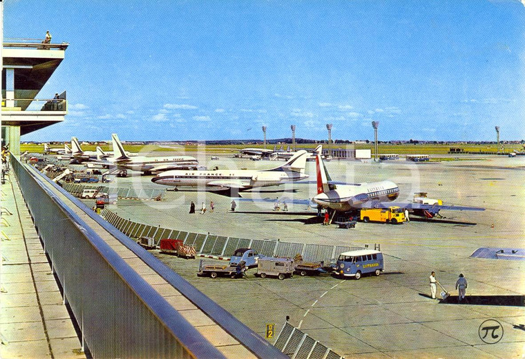 1971 PARIS (FRANCE) Aéroport d'ORLY L'aire de stationnement *Cartolina FG VG