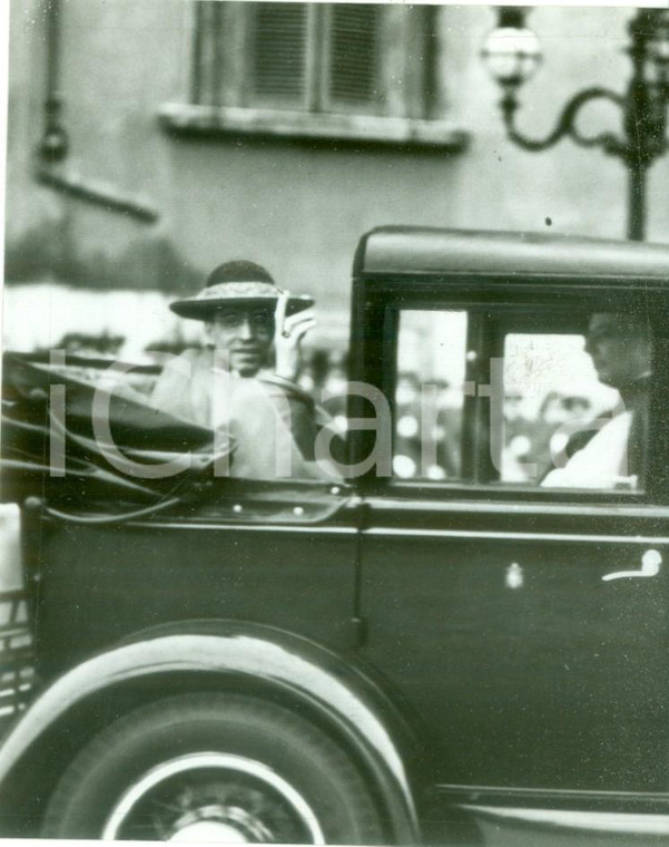 1939 ROMA Papa PIO XII lascia il QUIRINALE in automobile *Fotografia