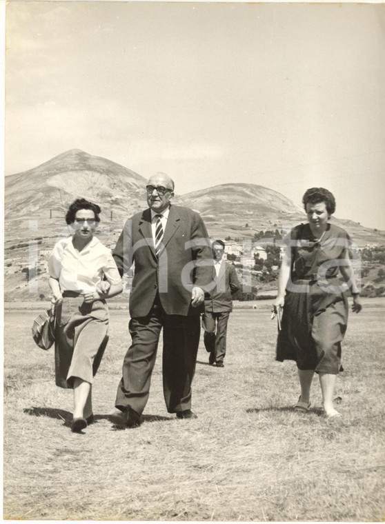 1957 RIVISONDOLI (AQ) Premier Adone ZOLI in vacanza con la famiglia - Foto