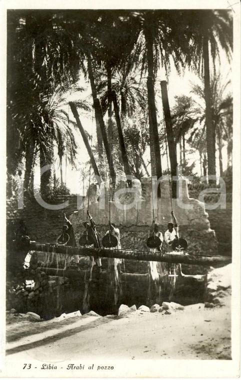 1936 LIBIA Arabi al pozzo con carrucole e secchi *Cartolina coloniale VG