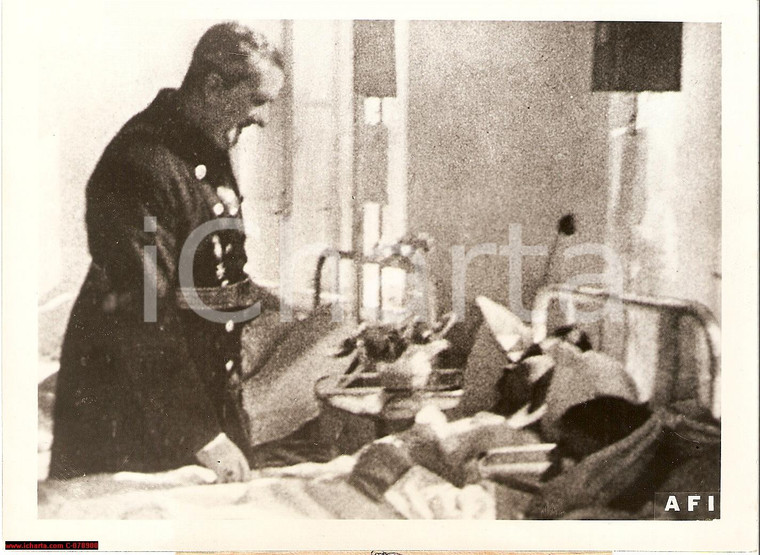 1941 WW2 BUDAPEST - MIKLOS HORTY visita feriti PHOTO