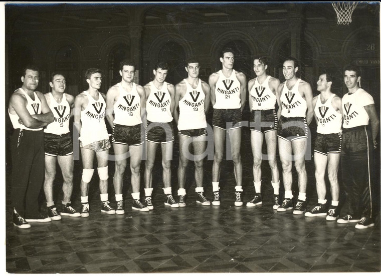 1955 BOLOGNA BASKET Formazione della VIRTUS MINGANTI - Foto 18x13 cm