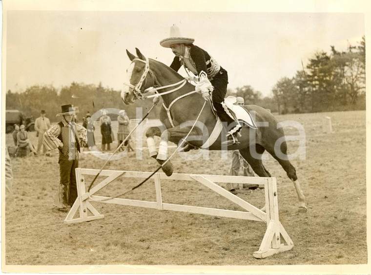 1938 COLCHESTER (UK) Horse Racing INNISKILLING DRAGOON GUARD Royal Tournament
