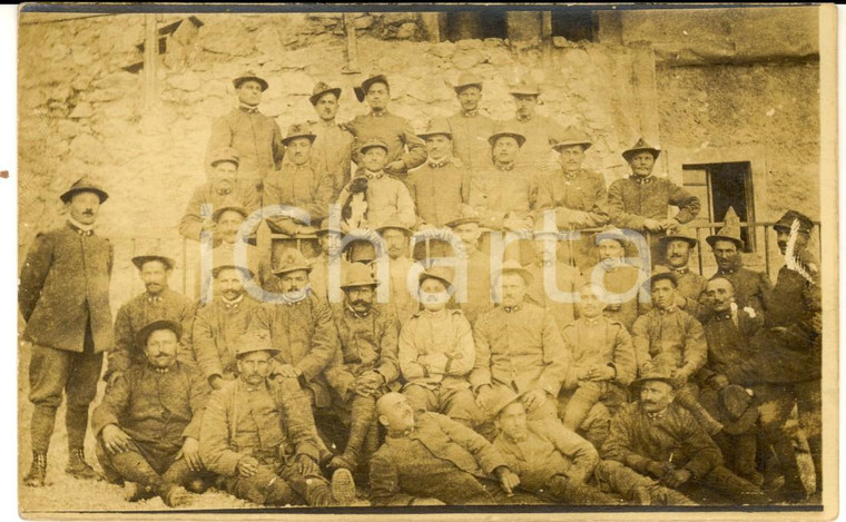 1917 WWI ZONA DI GUERRA Alpino Domenico FONTANIN con i compagni *Foto cartolina
