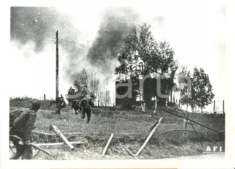 1941 CARELIA WW2 Soldati finlandesi assaltano posizioni RUSSIA *Fotografia