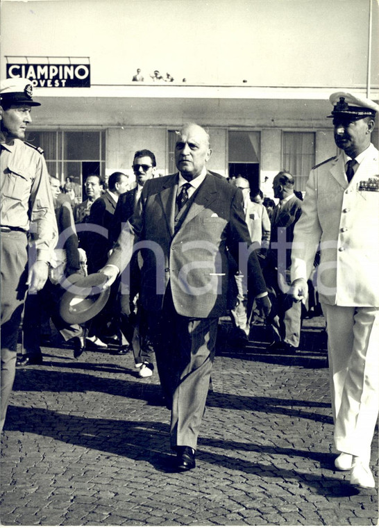 1954 ROMA Partenza ministro Attilio PICCIONI per Conferenza ministri CED *Foto