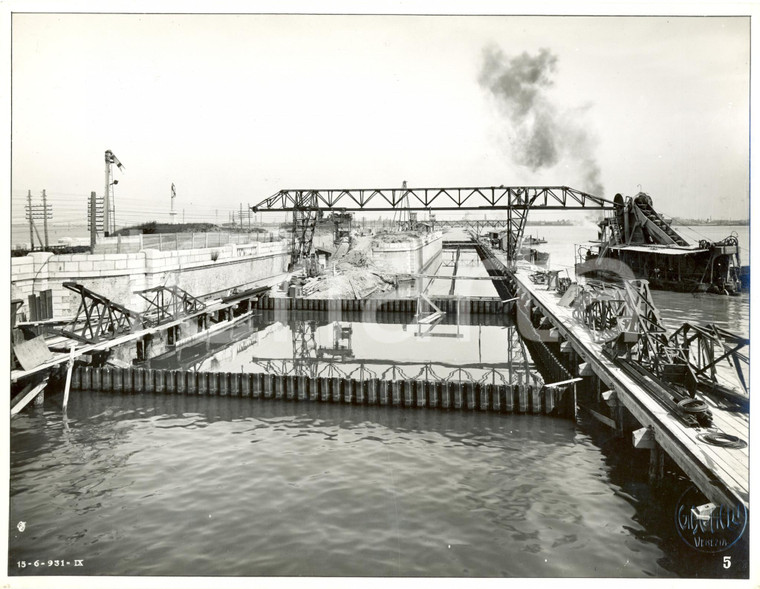 1931 VENEZIA Costruzione del ponte translagunare per MESTRE Fotografia