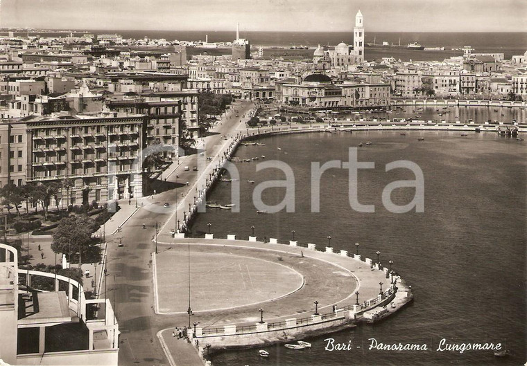 1958 BARI Panorama del lungomare *Cartolina FG VG