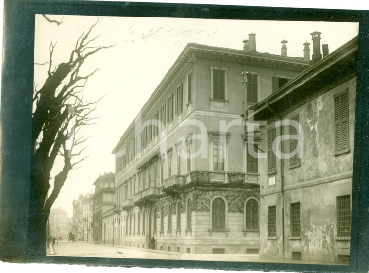 1910 ca MILANO Veduta Casa MELZI passaggio calesse *Vera fotografia