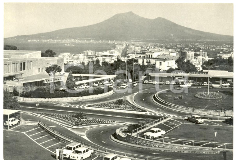 1950 ca CASTELLAMMARE DI STABIA (NA) Strade verso TERME STABIANE *FG NV ANIMATA