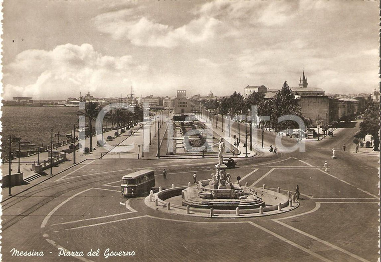 1954 MESSINA Torpedone in Piazza del Governo *Cartolina FG NV