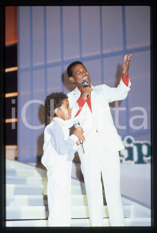 35mm vintage slide* 1984 SANREMO Jair e Jairzinho RODRIGUES al Festival (5)