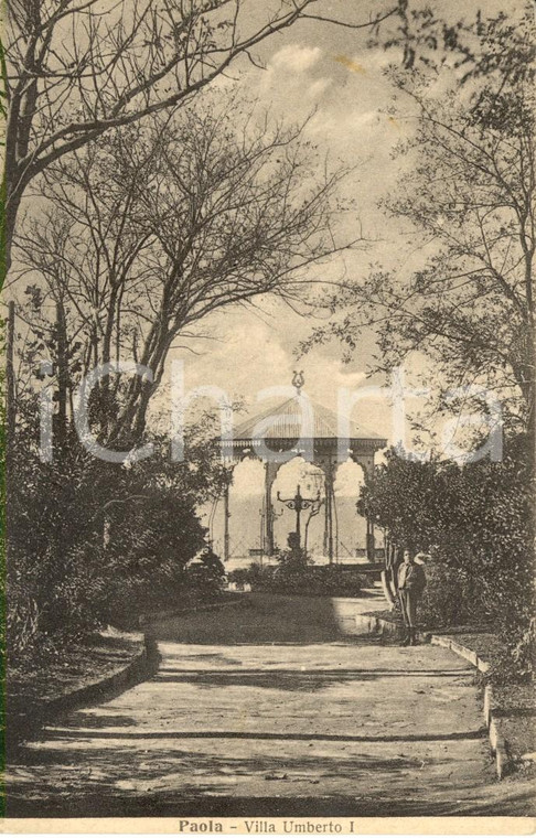 1920 ca PAOLA (CS) Scorcio del giardino di Villa UMBERTO I *Cartolina ANIMATA NV