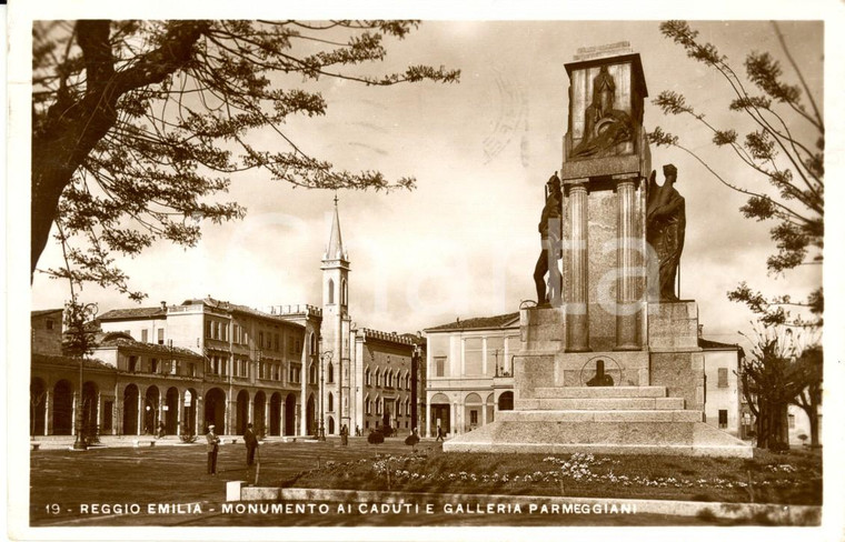 1941 REGGIO EMILIA Monumento ai Caduti e Galleria PARMEGGIANI *ANIMATA FP VG