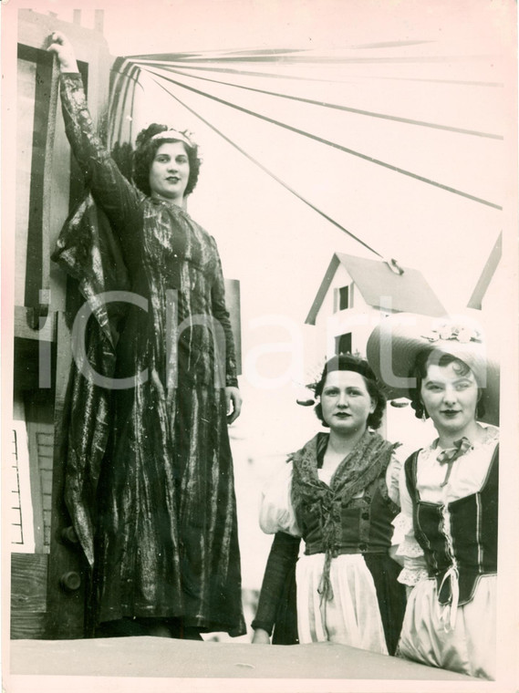 1938 COMO Parata in costume per Giornata della NEVE *Fotografia