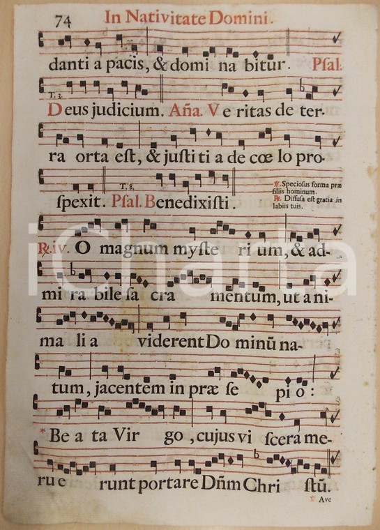 1700 ca ANTIFONARIO ROMANO Pagina canti in rosso nero per NATIVITA' del Signore
