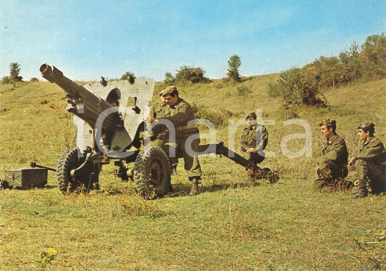 1970 ca ESERCITO ITALIANO Soldati usano obice da 105/14 *Cartolina FG NV