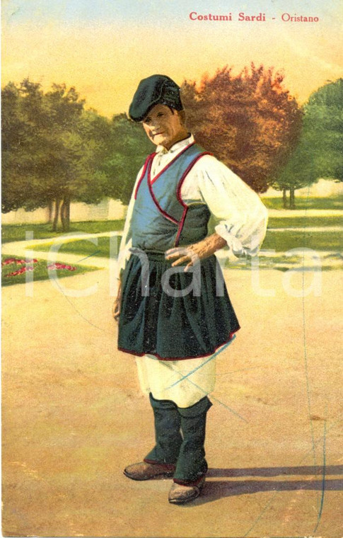 1920 ca ORISTANO COSTUMI SARDI Contadino in costume tradizionale Cartolina FP NV