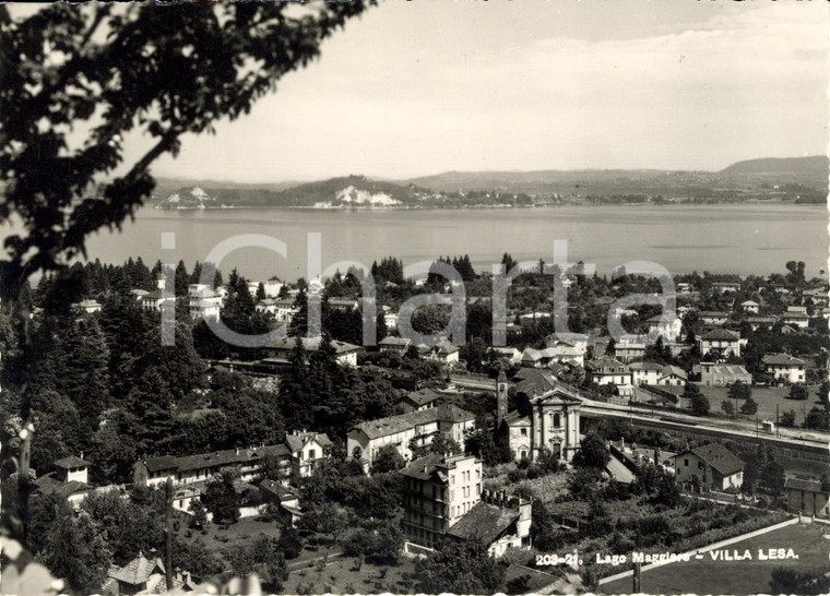 1950 ca LESA (NO) Veduta frazione VILLA e Lago MAGGIORE *Cartolina postale FG NV