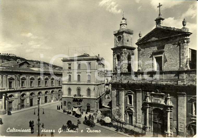 1958 CALTANISSETTA Piazza GARIBALDI e DUOMO *Cartolina ANIMATA FG VG