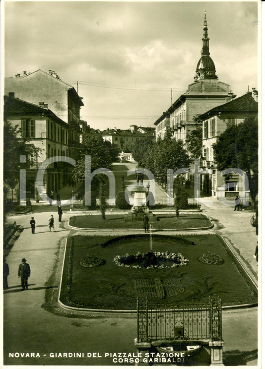 1935 NOVARA Giardini della stazione e corso GARIBALDI *Cartolina FG VG