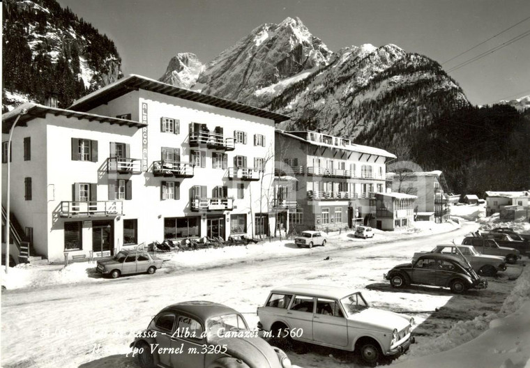1960 ca ALBA DI CANAZEI (BZ) Hotel ALBA e Gruppo VERNEL *Cartolina ANIMATA FG VG