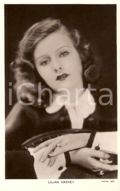 1930 ca CINEMA Actress Lilian HARVEY Portrait with rings *Cartolina FP NV