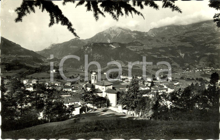 1950 BARZIO (LC) Veduta panoramica dell'abitato con la chiesa * Cartolina FP NV