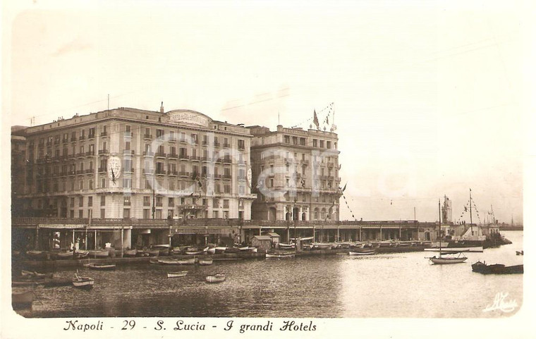 1950 ca NAPOLI Grand Hotel SANTA LUCIA ed EXCELSIOR *Cartolina ANIMATA FP NV