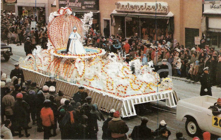 1960 ca QUEBEC (CANADA) Queen of the winter carnival Parade *Cartolina FP NV