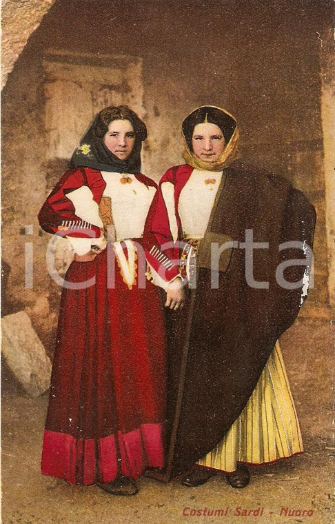 1920 circa NUORO Donne in costume tradizionale *Cartolina postale FP NV