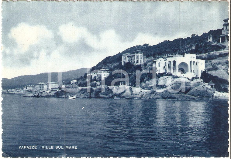 1950 VARAZZE  (SV) Panorama con ville sul mare *Cartolina FG VG