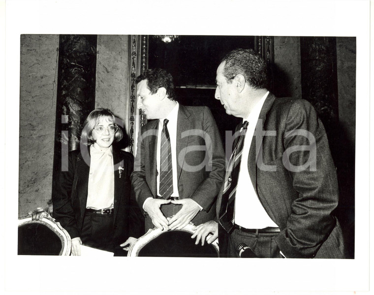 1990 ca FEDERAZIONE STAMPA ITALIANA Giuliana DEL BUFALO con Sebastiano SORTINO