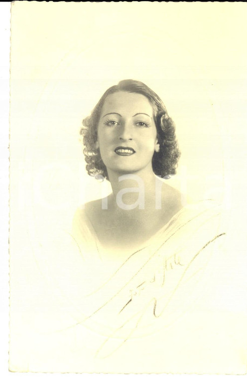1940 ca MILANO Ritratto di giovane donna *Foto d'arte Gina BRIZZOLARA 11x17 cm